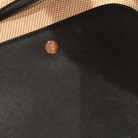 ❣️❣️Kate Spade Laurel Way Crossbody - Picture 2 of 5